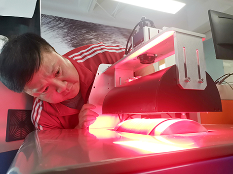 【亦城時(shí)報(bào)頭條】鈦瑪科人工智能視覺(jué)監(jiān)測(cè)研發(fā)中心啟動(dòng)建設(shè) 產(chǎn)線產(chǎn)品質(zhì)量實(shí)時(shí)監(jiān)測(cè)精度邁向微米級(jí)